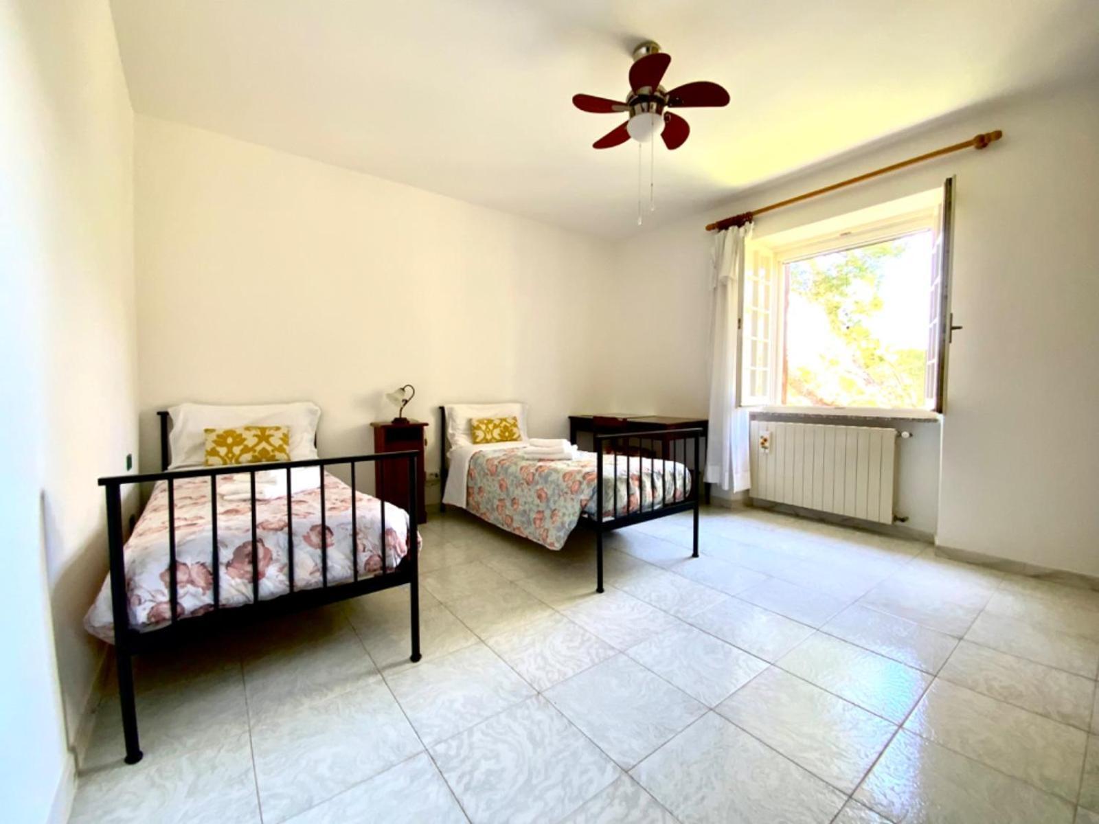 Aragoniteazzurra Casa Vacanza Gonnesa Bagian luar foto