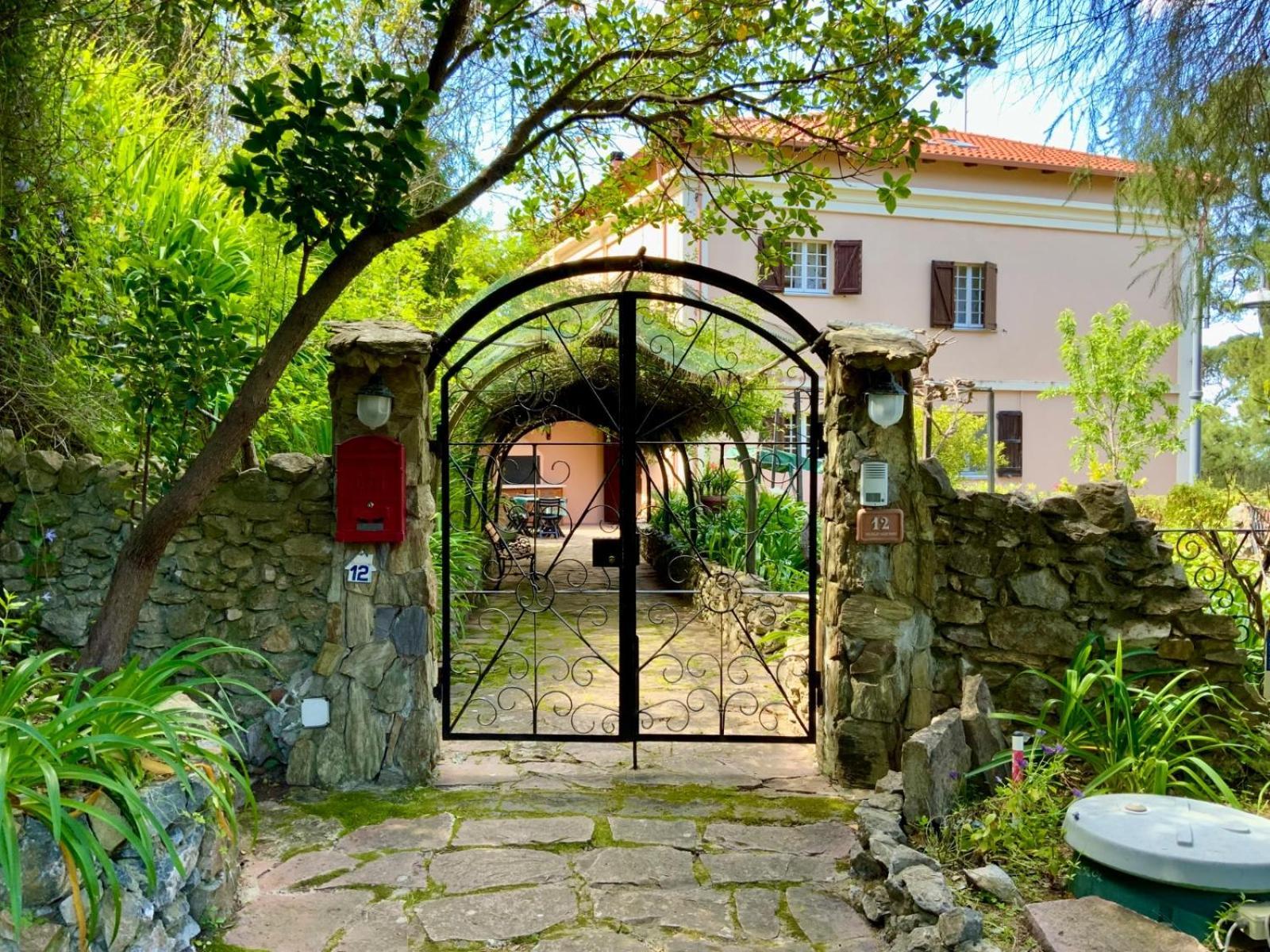 Aragoniteazzurra Casa Vacanza Gonnesa Bagian luar foto